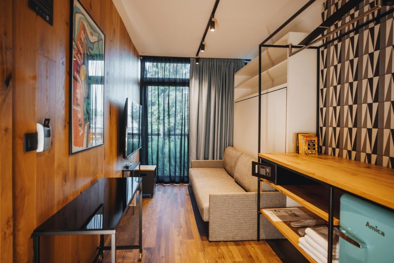 City Glamping By One66 Hotel Ljubljana Exterior photo