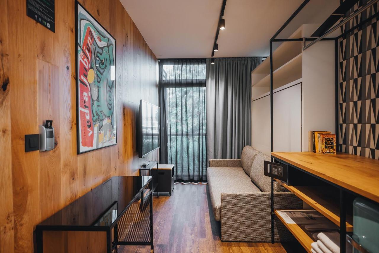 City Glamping By One66 Hotel Ljubljana Exterior photo