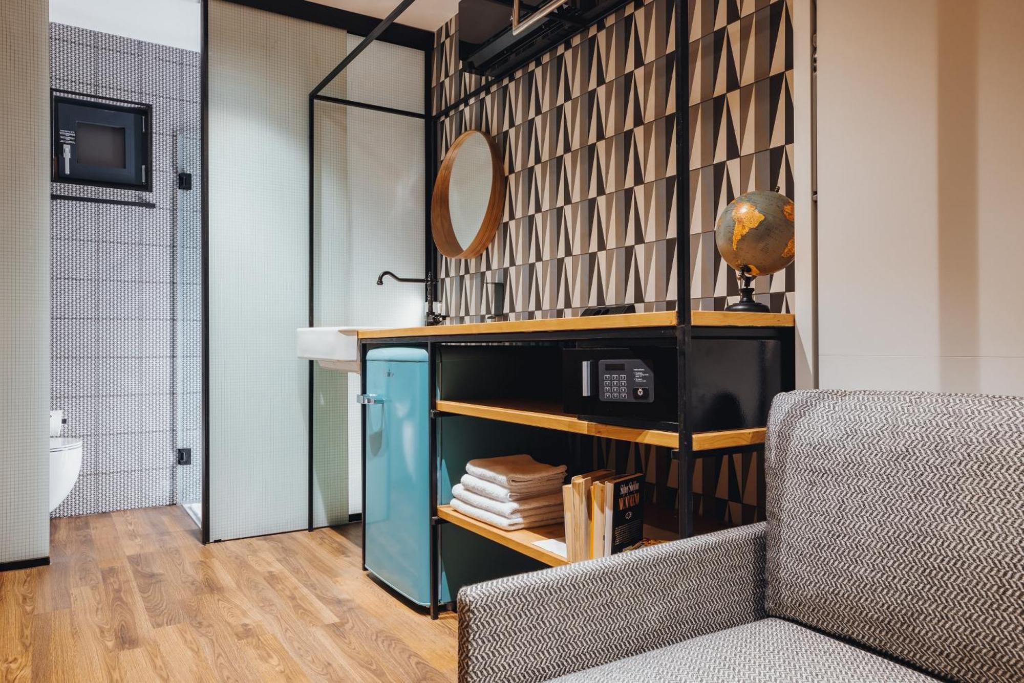 City Glamping By One66 Hotel Ljubljana Exterior photo